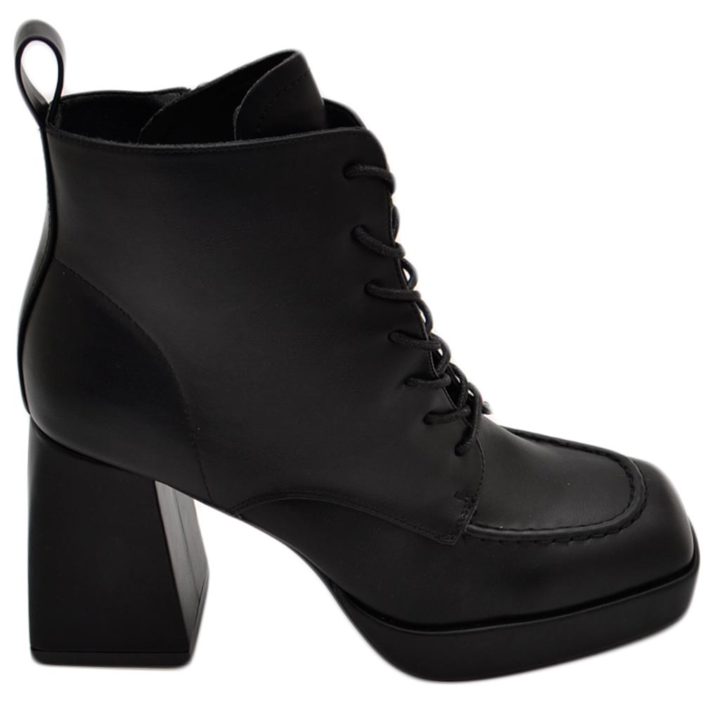 Tronchetto donna platform punta quadrata con stringhe zip laterale tacco grosso 10 e plateau 3 cm 