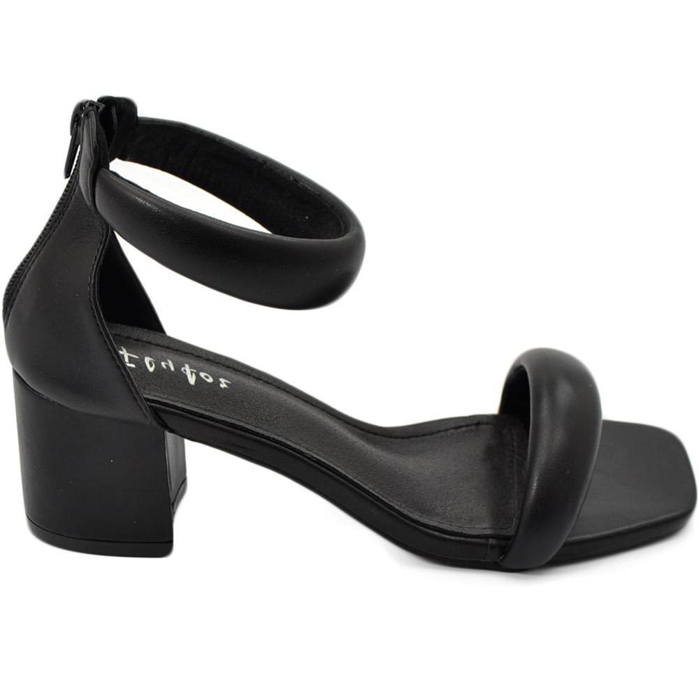 Scarpe sandalo nero donna con tacco basso comodo basic con fascia morbida imbottita  e cinturino alla caviglia cerimonia