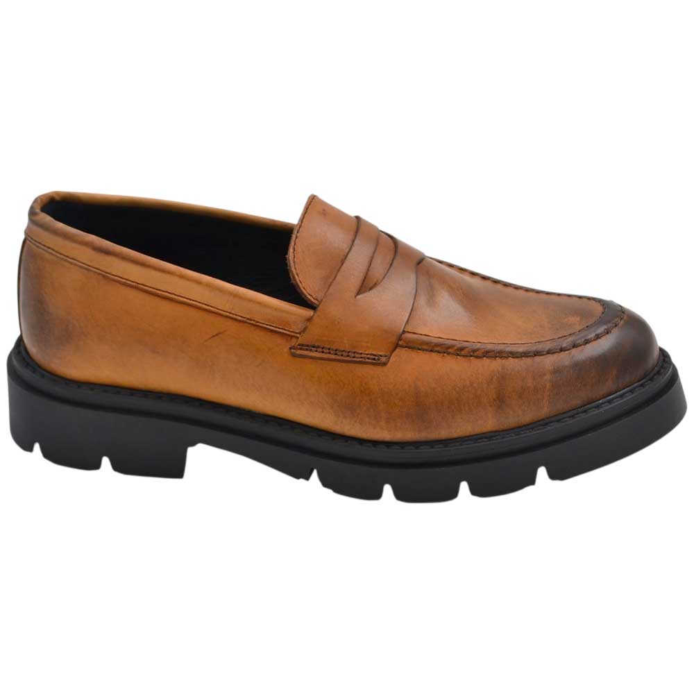 Scarpe uomo mocassino con bendina cuoio spazzolato in vera pelle di nappa business fondo gomma roccia alto