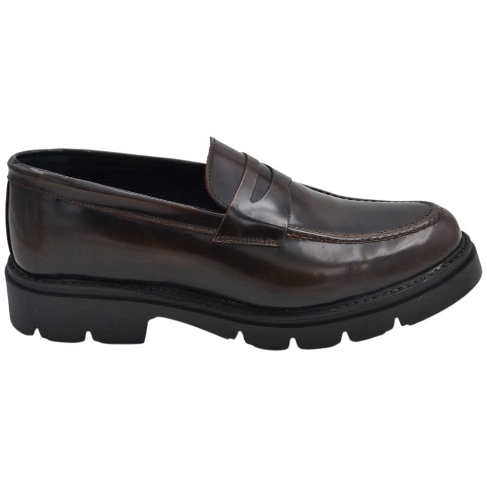 Scarpe uomo mocassino con bendina marrone spazzolato in vera pelle abrasivato business fondo gomma roccia alto