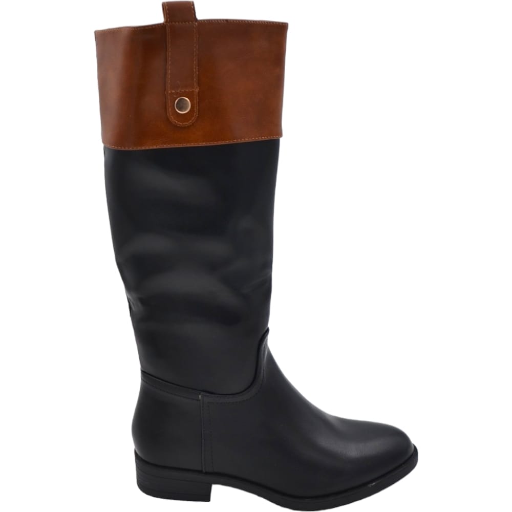 Stivali alti in pelle bicolore nero e cuoio con tacco basso 2 cm al ginocchio dettaglio bottone oro aderente con zip 