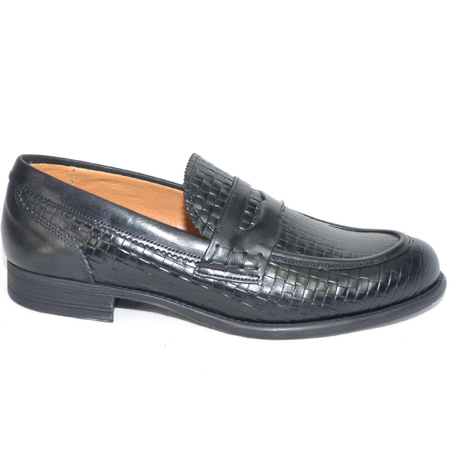 Calzature uomo mocassino nero intrecciato vera pelle made in italy elegante da cerimonia fondo nero antiscivolo
