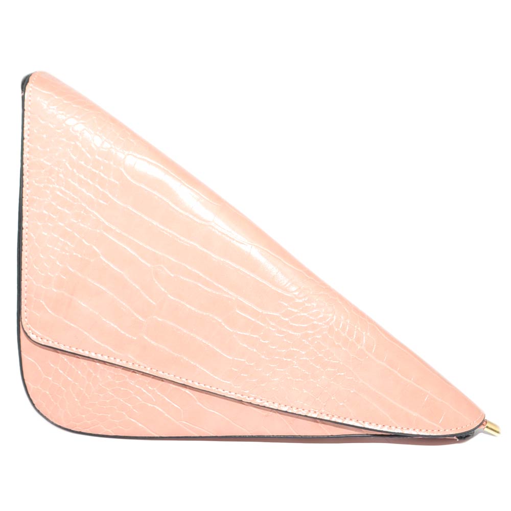 Borsa pochette donna rosa forma di triangolo modello ciaga stampa pitone con catena e tracolla in osso abbinata con zip