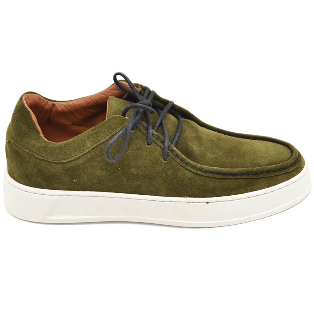 SCARPA UOMO LS LUISANTIAGO INGEGNERE IN VERA PELLE CAMOSCIO VERDE CON GOMMA BIANCA ULTRALEGGERA E LACCI TONO SU TONO
