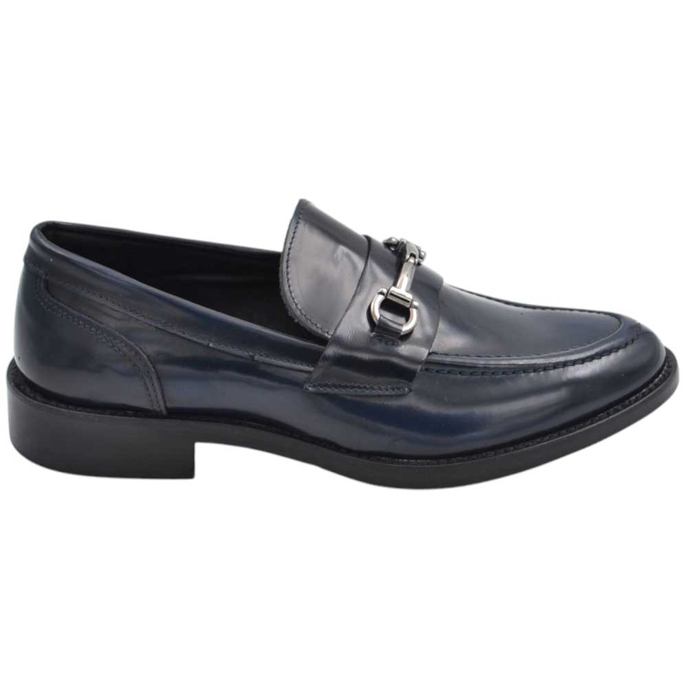 Scarpe mocassino uomo elegante morsetto argento vera pelle blu suola in cuoio con antiscivolo cerimonia evento.