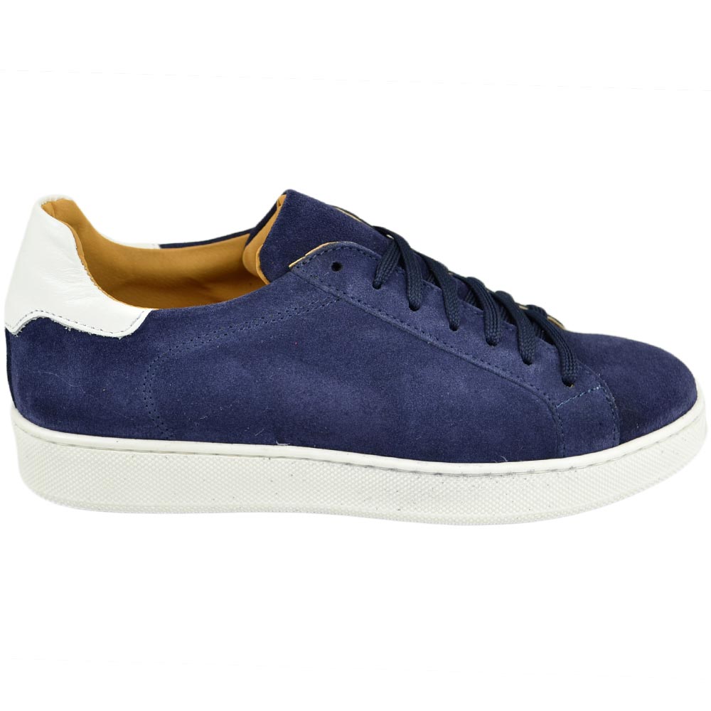 Sneakers uomo in vera pelle scamosciata blu con talloncino in pelle bianca gomma comfort casual made in Italy moda.