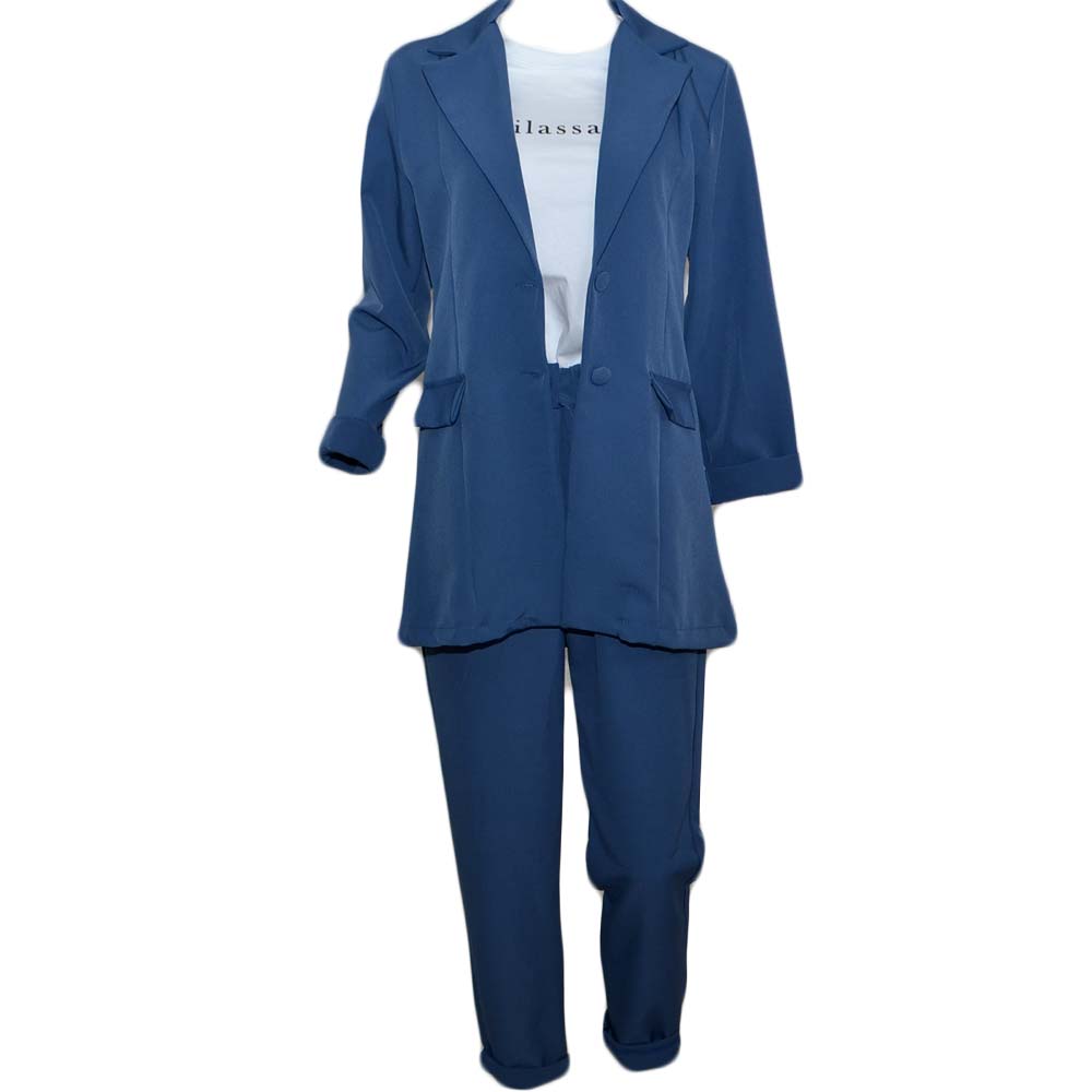 Tailleur coordinato donna blu petrolio blazer lungo taglio maschile pantaloni a sigaretta con elastico e bottone moda