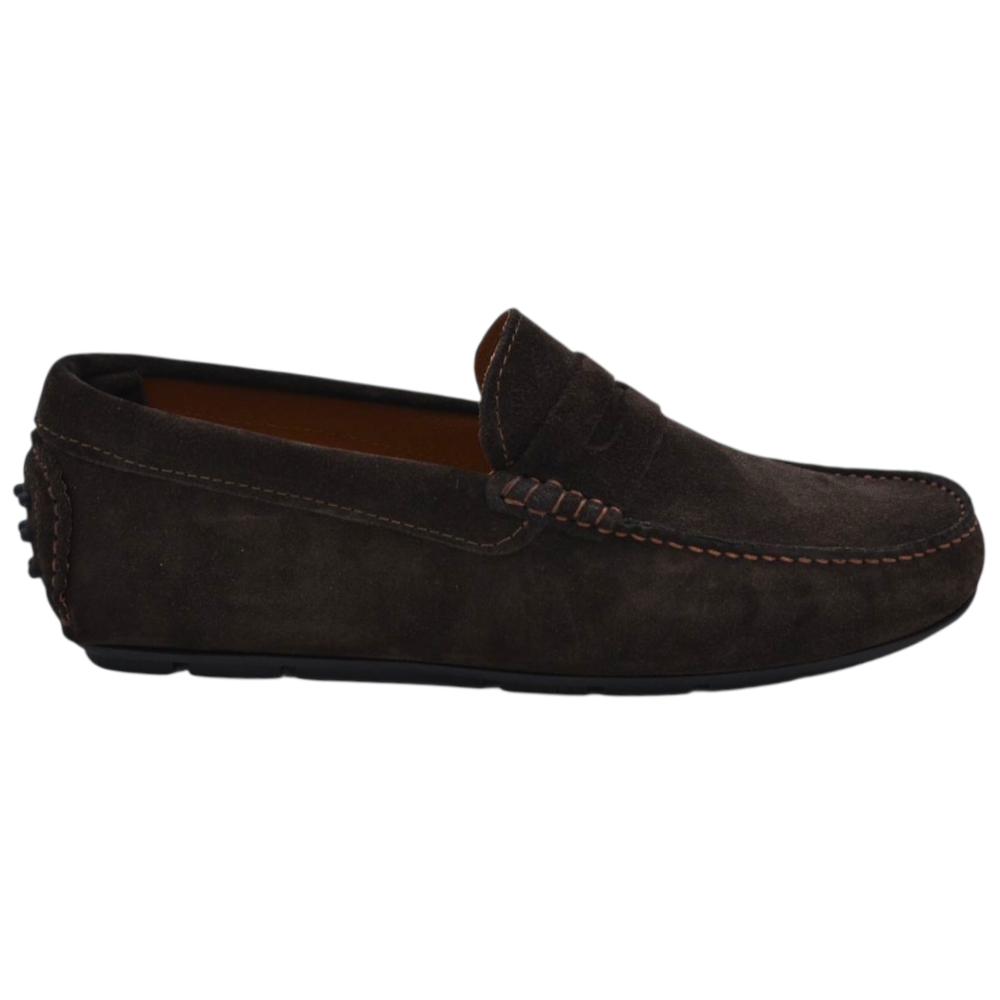 Scarpe uomo mocassino in vera pelle camoscio marrone con bendina suola in gomma piatta elegante.