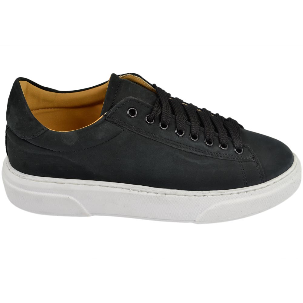 Scarpa sneakers Paul 4190 uomo basic vera pelle nabuk lacci basic comodo fondo in gomma nero moda casual.