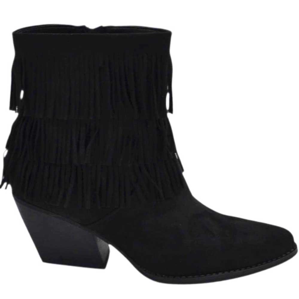 Tronchetto camperos donna in camoscio nero con frange punta tacco western 5 cm moda zip linea basic.