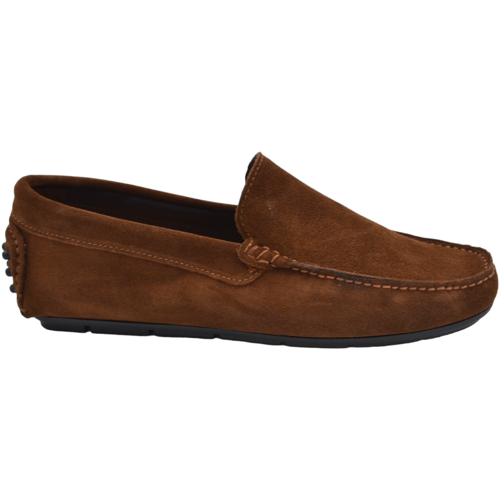 Mocassino barca uomo cuoio comfort casual made in italy in vera pelle scamosciata fondo antiscivolo gomma estiva.