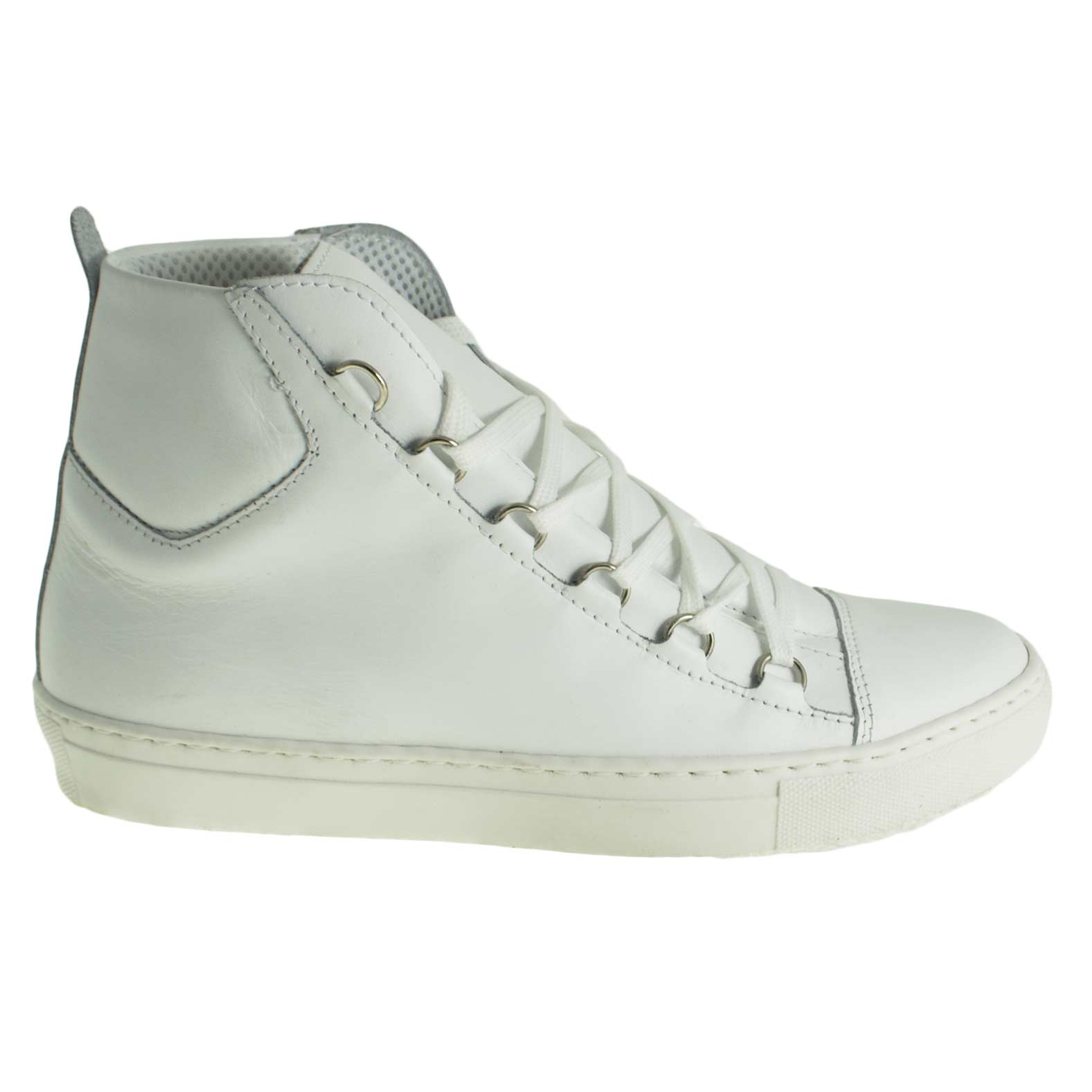 Sneakers uomo bianco in vera pelle con riporto beige camoscio fondo